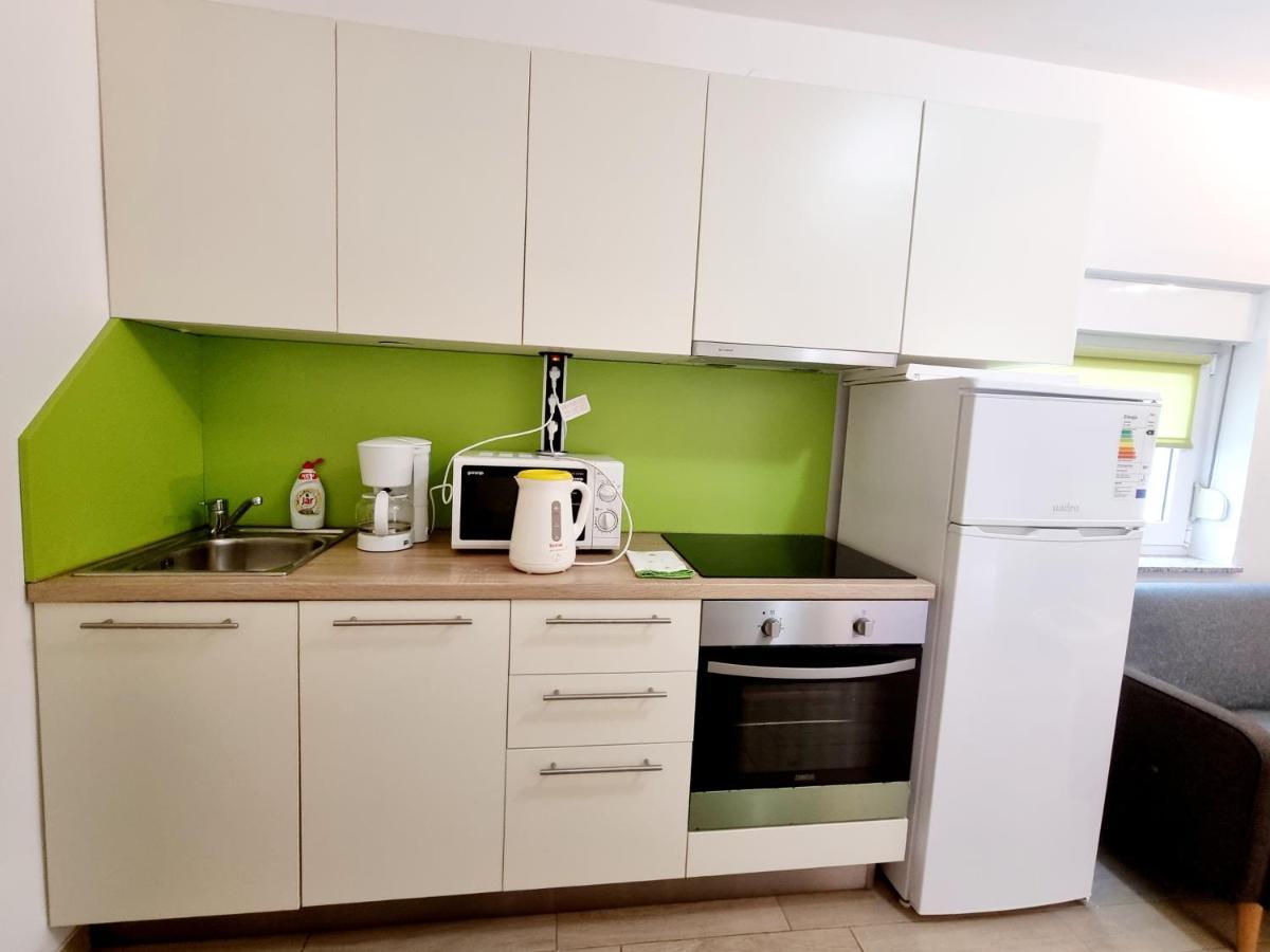 Ara-Zarok Villa Baska  Bagian luar foto